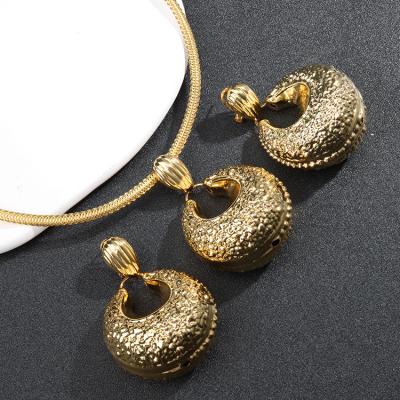 China YueMing New Style 14K 18K 24K Gold Plated Bridal Good Quality Necklace For Women Luxury Jewelry Sets Fine Fashion Earring Set for sale