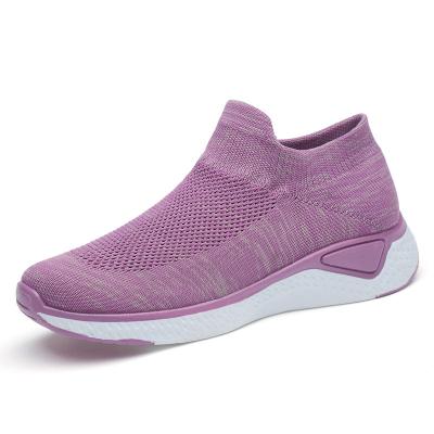 China Fashion Trend Spring Non-slip Soft-soled Women Mesh Ladies Casual Breathable Shoes Fashion Sneakers Lightweight Sports Walking Shoes for sale