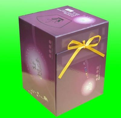 China Innovative OEM Design Gift Box Packaging With Ribbon , Fashion Gift Box for sale