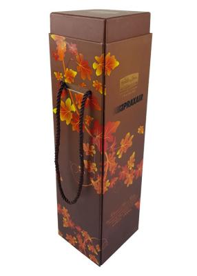 中国 High Quality Luxurious Rigid Cardboard Material Gold Foil Hot Stamping Customized Wine Gift Box Packaging 販売のため