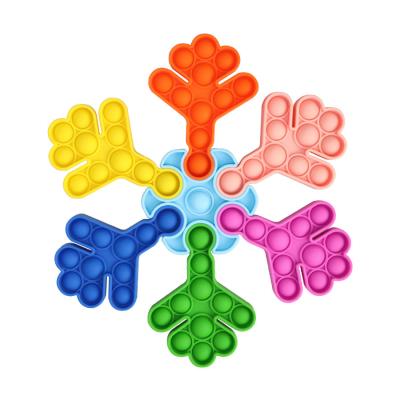 China Toy Wholesale Educational Funny Snow Shape Silicone Popit Toy Push Bubble Stress Relief Toy For Kids Christmas Gifts for sale