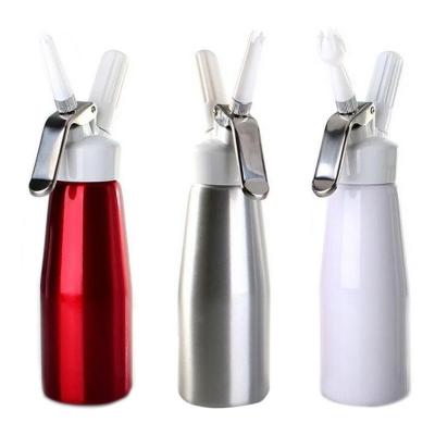 China Minimalist 500ml Aluminum Alloy Whipped Cream Dispenser Home Kitchen Whip Cream Dispensers for sale