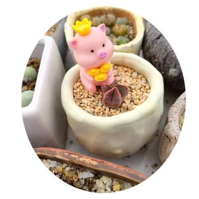 China PVC Home Decor Cartoon Figure Pink Animal Pig Mini Gardens Ornaments Micro Landscape for sale