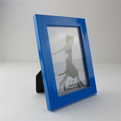 China Plastic Colorful Plastic Picture Frame 4x6 5x7 6x8 8x10 Custom Design Shape Jigsaw Puzzle Frames for sale