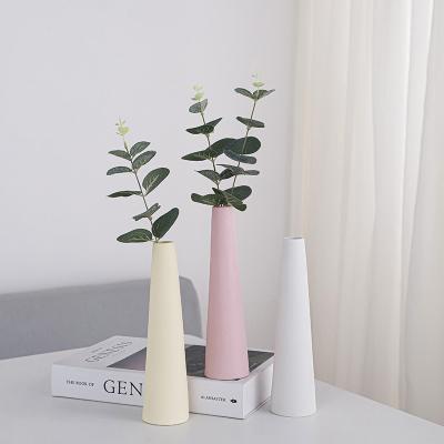 China New Gift Modern Creative Modern Home Decoration Ceramic Flower Vase For Office Living Room Decoration for sale