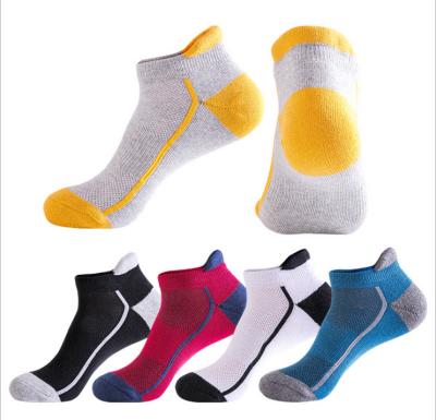 China Custom Logo Antibacterial Quick Dry Compression Mens Ankle Sport Bamboo Running Socks for sale