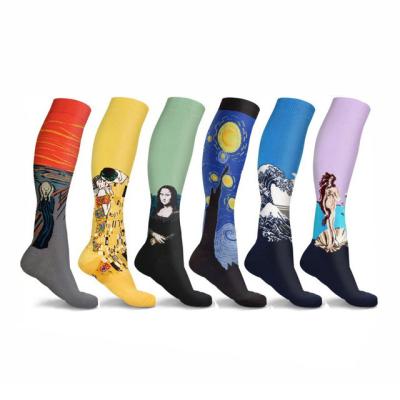 China 2022 High 20-30 QUICK DRY Baseball Knee High Mona Lisa Sublimation Compression Socks for sale