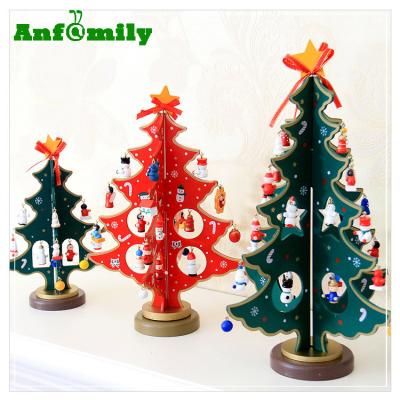 China Christamas Home Decor Snowflake Snowman Christmas Decoration Wooden Tree Christmas Gift for sale