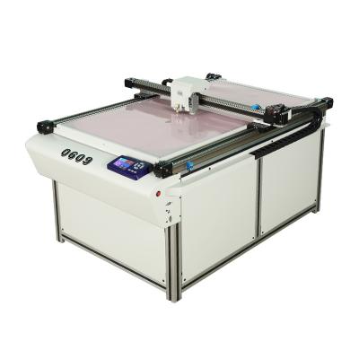 China Yitucut Double Head Flatbed Vinyl Cutter Plotter Machine With Vacuum Adsorbent 78*130*85cm for sale