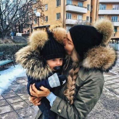 China 1Set 2pcs Cute Winter Mom Women Baby Kids Crochet Knitted Hat Wool Fur Flip Ball Pompom Beanies Hat for sale