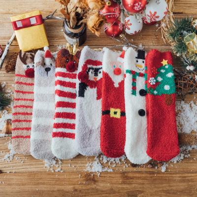 China QUICK DRY 3D Animal Christmas Gift Santa Claus Penguin Snowman Deer Socks Gift Box Custom Packing Women's Winter Santa Claus for sale