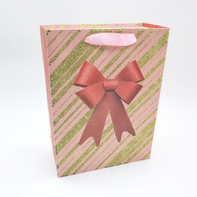 China M Wholesale Luxury Recyclable Shopping Bag Gift Glitter Printed Paper Bag With Ribbon Handle for sale