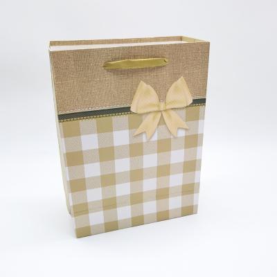 China M Wholesale Luxury Fashion Accessories Handbag Shopping Gift Packing Printed Paper Bag With Ribbon Handle for sale