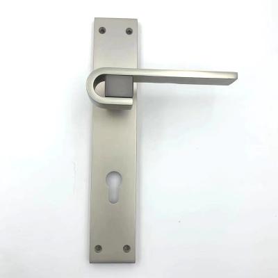 China Modern Fast-Selling High Quality Simple Zamak Door Handle for sale