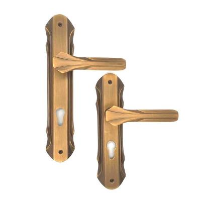 China Modern popular Italian design luxury door handle lock with good price for sale