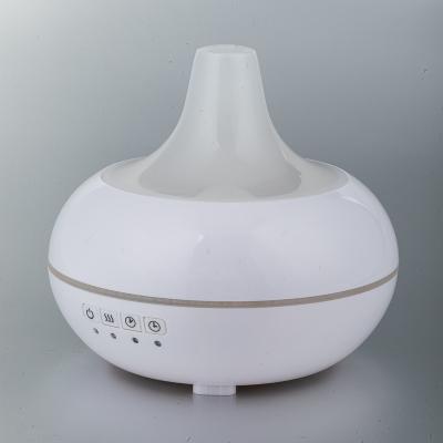 China Newest 240ml USB Hotel Aromatherapy Electric Purifier Aromatic 7 Essential Oil Led Color Air Humidifier Aroma Diffuser for sale