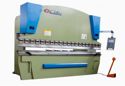 China Synchronisierte hydrualic CNC-Tandempresse-Bremsverbiegende Maschine für hellen Pfosten 12m 14m 16m zu verkaufen