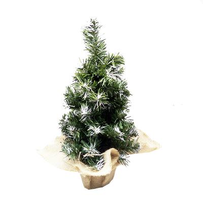 China 2021 New Arrival Hot Selling Exclusively Handcrafted Mini Ceramic Christmas Tree for sale