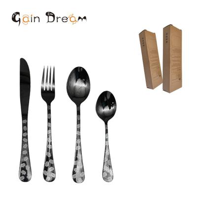 China Viable Winning Dream 16Pcs Halloween Cutlery Set Pumpkin Pattern Black Pvd Stainless Steel Tableware for sale