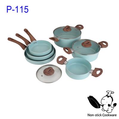 China Sustainable chefline ceramic coating stainless steel aluminum handle cookware set for sale