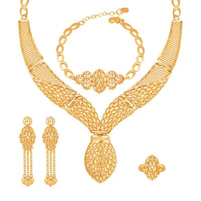 China FASHIONABLE Gold Plated Copper Jewelry Set for sale