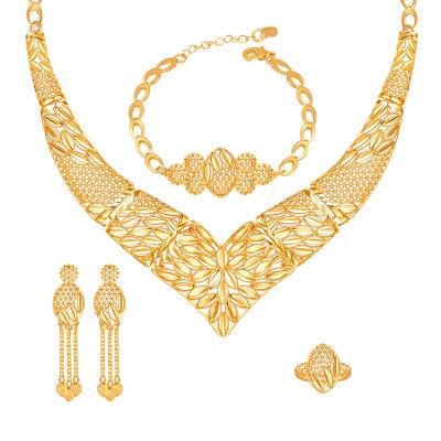 China FASHIONABLE Gold Plated Copper Jewelry Set for sale