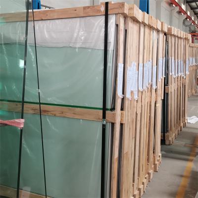 China High clearance delivery time 20 days 10mm 12mm tempered glass padel tennis court fence with countersink hole for sale