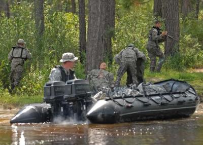 China Heavy Duty Military Inflatable Boats 5 Person Aluminum Floor Inflatable Boat for sale