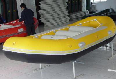 China Aufblasbares Antrieb-Boot FUNSOR Hochleistungs-Towable 7 Person PVCs zu verkaufen