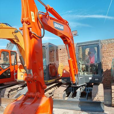 China GOOD sales import Mini Crawier Excavator Doosan used DH60 less working hours 0.2mÂ ³ for sale