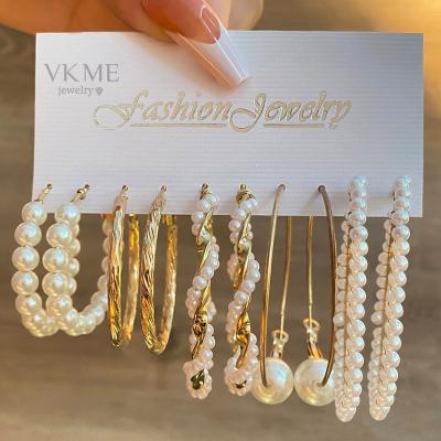 China High quality VKME fashion luxury gold punk pearl dangle drop earring jewelry for women for sale