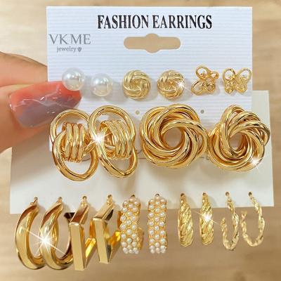 China High Quality VKME New Fashionable Exquisite Gold Pearl Circle Geometric Stud Earrings Set For Women for sale