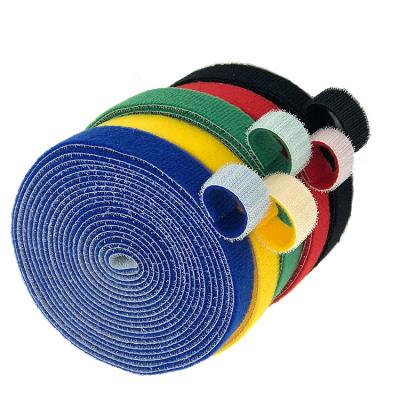 Китай Wholesale Eco-friendly Nylon High Sticky Heat Resistant Self Adhesive Back to Back Hook and Loop Tape Strap продается