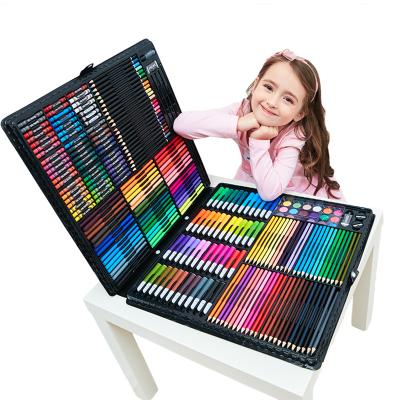 China Non-Toxic Kids Art Sets 258 Pieces Colored Crayons Crayons Oil Pastels Box Gift for Kids Girls Boys Teens Artist Children for sale