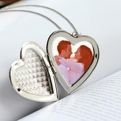 China Fashion TRENDY Explosions Creative Heart Charms DIY Photo Box Pendant Floating Pendant Necklace for sale