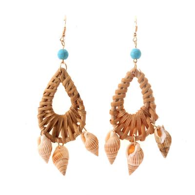 China High quality 2021 European and American geometric water drop natural shell rattan earrings design wood jewelry earrings for sale