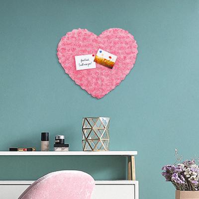 China Modern Romantic Style Love Heart Shape Note Board Artwork Painting Living Room Wall Decoration for sale