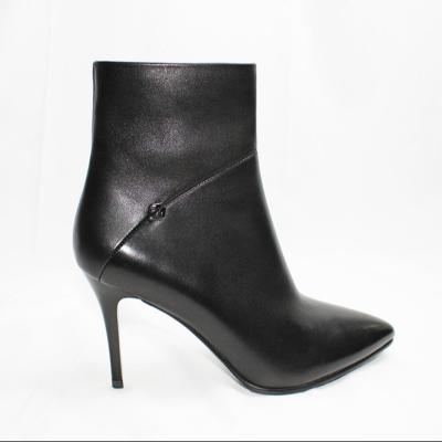 China Anti-slippery toe stiletto boots for sale