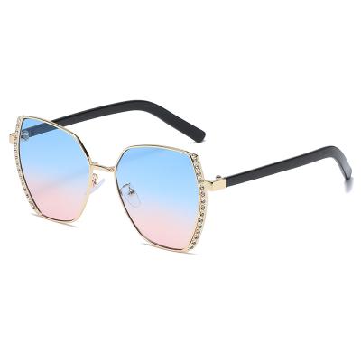 China Fashion sunglasses fashion retro sun glass river unisex classic square diamond shades cheap plastic peggy gou kirin goggles CE 2021 new for sale