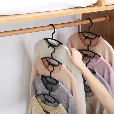 China New adult hanger classic/postmodern clothing hanger with anti-slip hook coat jacket hanger for sale