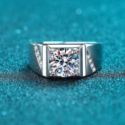 China New and American Fashionable Men's Ring 925 Sterling Silver European Fashions Micro-Inlaid Two Carat 5A Zircon Ring Anniversary Valentine's Day for sale