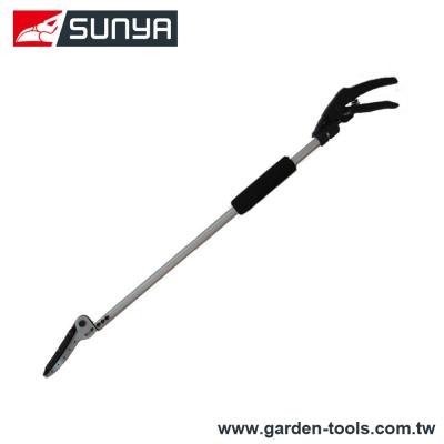 China Long Anti-Slip Grip Reach Hand Pruner Telescopic Shaft for sale