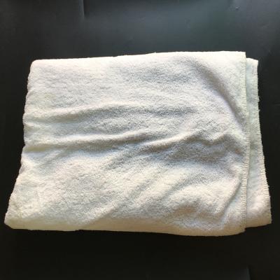 China Strong Absorbency Water Oil White Sheet Rags Ideal For Printers, Painters and for use in the Car Workshop for sale