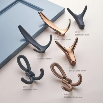 China Recommended new modern best-selling simple stain salon robe coat hook minimalist single towel clothes hooks wall mount for sale