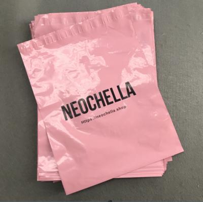 China Mailing Bag With Handle/Mailing Bag With Pouch Biodegradeable Mailing Bag Logo Custom Cloth Mailing Bags Plastic Packaging Mailer Bag For Shipping for sale