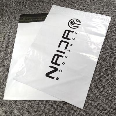 China Mailing Bag With Handle/Mailing Bag With Pouch Biodegradeable Mailing Bag Logo Custom Cloth Mailing Bags Plastic Packaging Mailer Bag For Shipping for sale