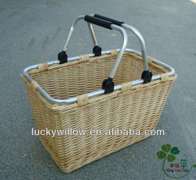 China Popular China 2021rectangle Storage Willow Basket Wicker Laundry Basket Handwoven Handwoven Used With Liner And Handle for sale