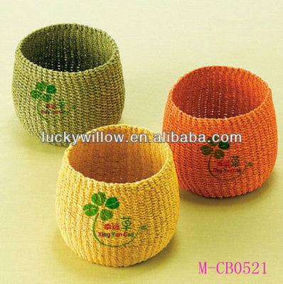 China Sustainable Straw Basket And Natural Straw Crafts And Straw Candy Basket for sale