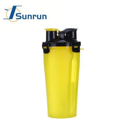 China Bestselling Sustainable Pet Outdoor Water Food Cups With Portable Folding Dog Rolls Pet Water Bottle 2 in1 Storage Container for sale