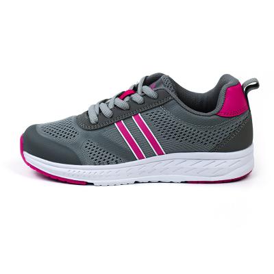 China Breathable Fly Knit Sport Trainer Gray /Black/Pink Running Cheap Running Shoes For Girls for sale